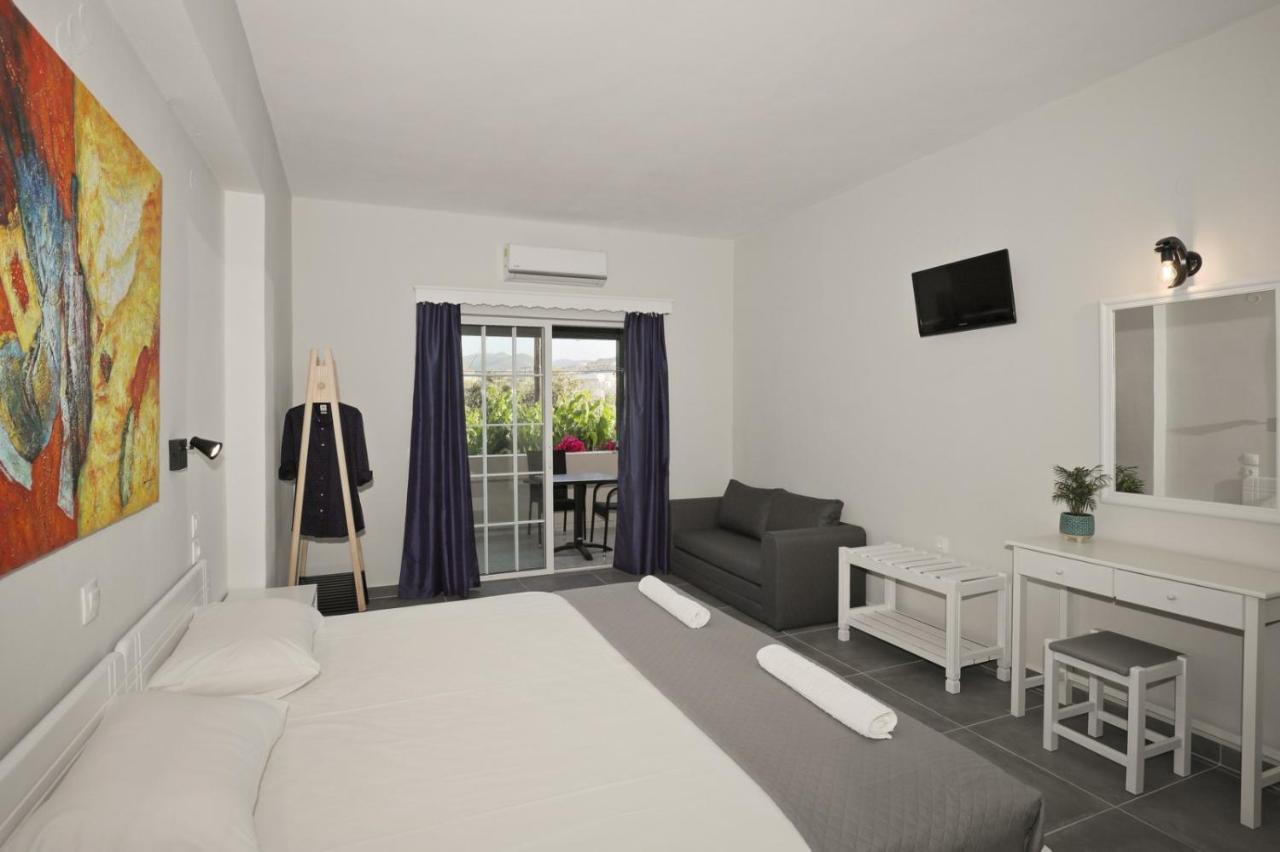 El Greco Studios Agia Marina  Luaran gambar