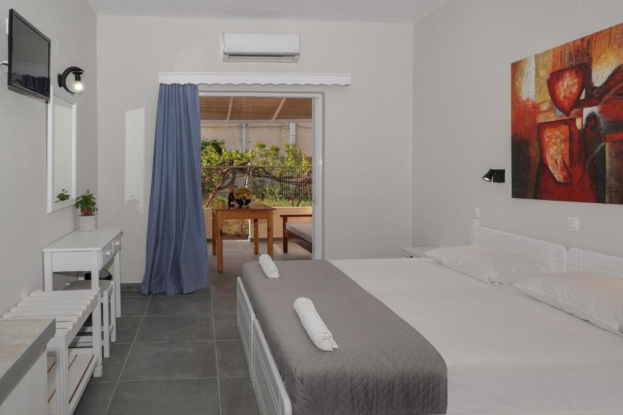 El Greco Studios Agia Marina  Luaran gambar