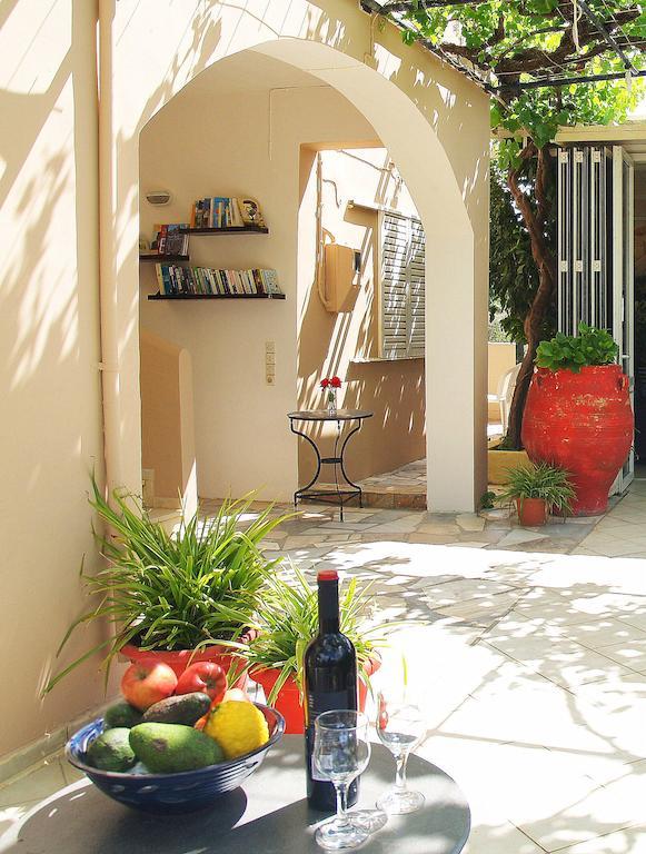 El Greco Studios Agia Marina  Luaran gambar