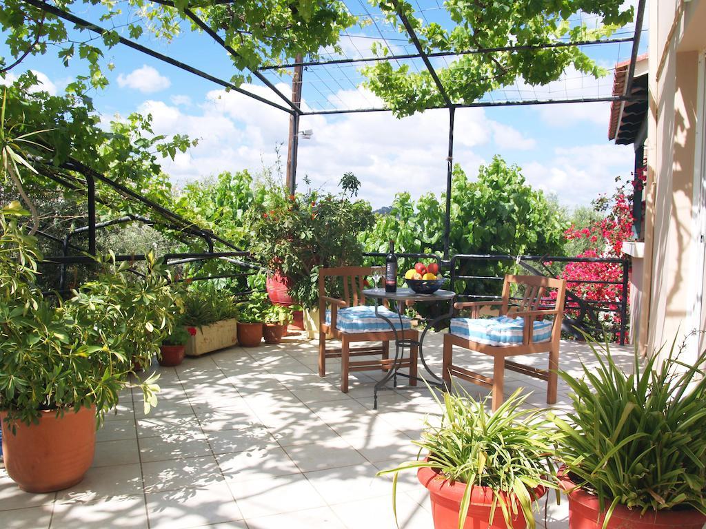El Greco Studios Agia Marina  Luaran gambar